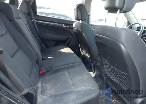 2011 Kia Sorento Lx V6 from USA, damaged, VIN 5XYKT4A24BG124079